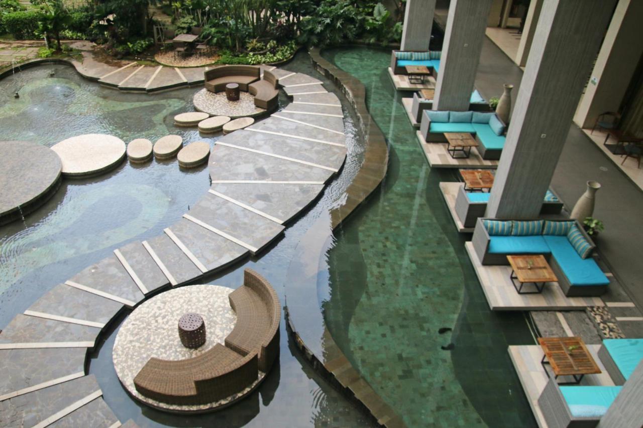 צ'יקראנג Graha Makara Suite Hotel & Residence מראה חיצוני תמונה
