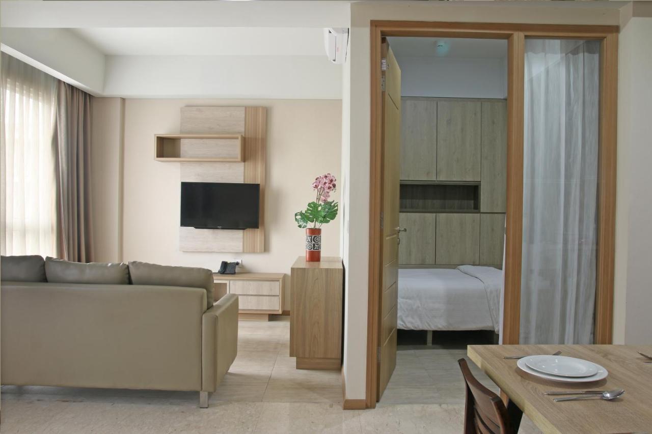 צ'יקראנג Graha Makara Suite Hotel & Residence מראה חיצוני תמונה