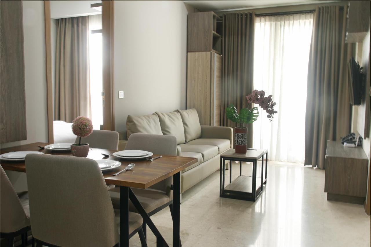 צ'יקראנג Graha Makara Suite Hotel & Residence מראה חיצוני תמונה