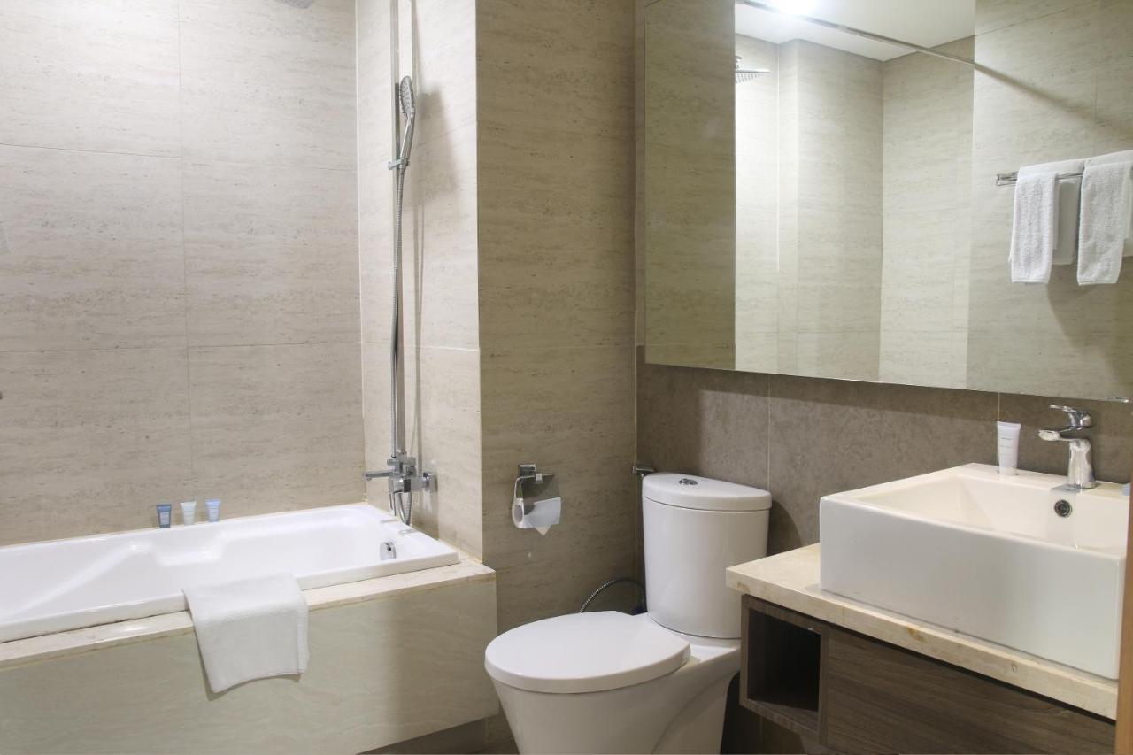 צ'יקראנג Graha Makara Suite Hotel & Residence מראה חיצוני תמונה