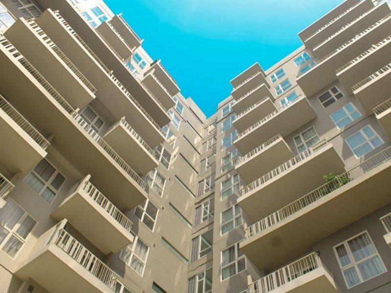 צ'יקראנג Graha Makara Suite Hotel & Residence מראה חיצוני תמונה